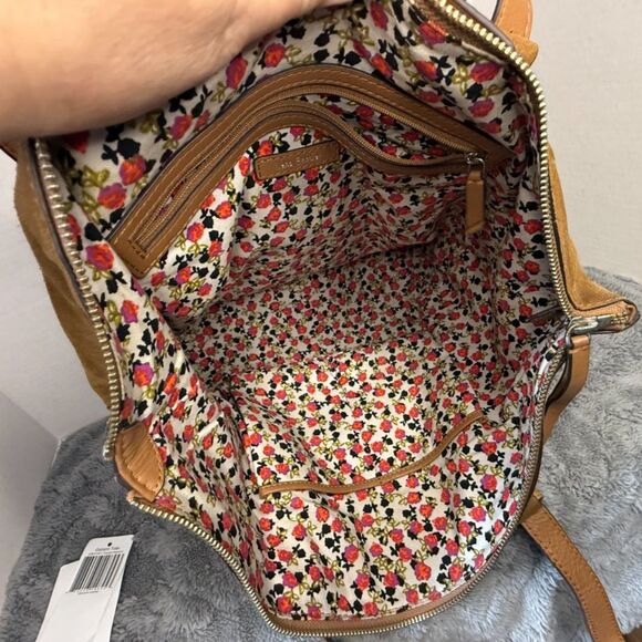 Vera Bradley Gallatin Tote in Toasted Hazelnut Leather MSRP 248 - Picture 7 of 10